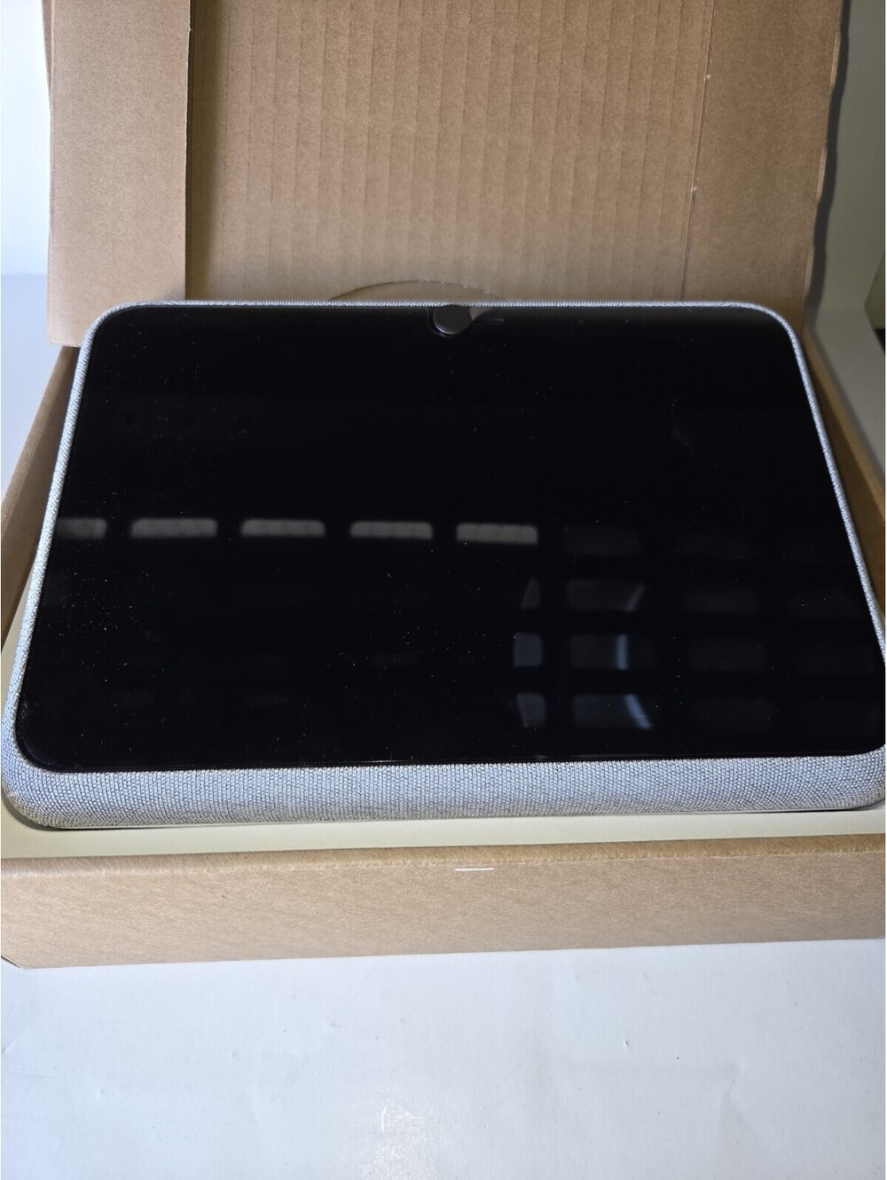 Facebook Portal Go 10" Smart Video Calling Display SF1